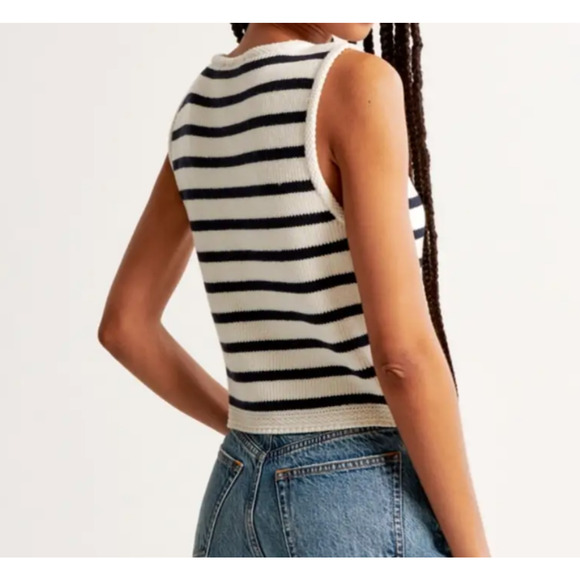 Abercrombie & Fitch NWT Mara Gold Button Up Nautical Stripe Sweater Vest Crop XS - Picture 2 of 14